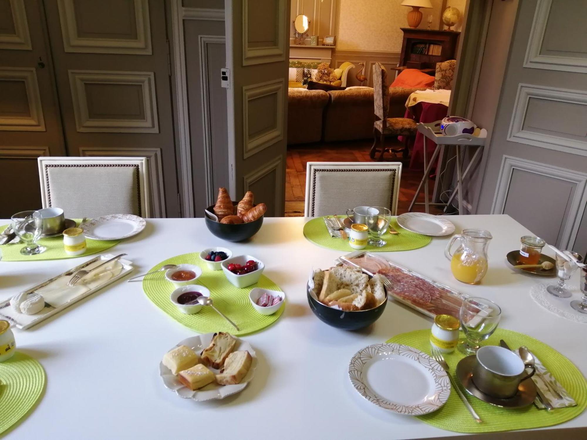 Bed and Breakfast Manoir de Roz Maria à Quintin Extérieur photo
